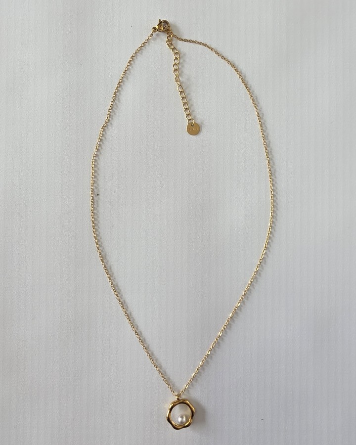 COLLAR CADENA FINA CÍRCULO IRREGULAR CON PERLA - ACERO INOXIDABLE