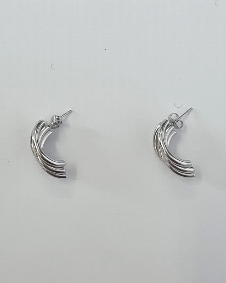 PENDIENTES SEMI ARO PEQUEÑOS - ACERO INOXIDABLE