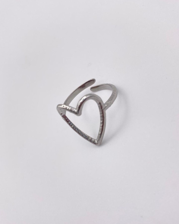 ANILLO AJUSTABLE CORAZÓN LISO - ACERO INOXIDABLE