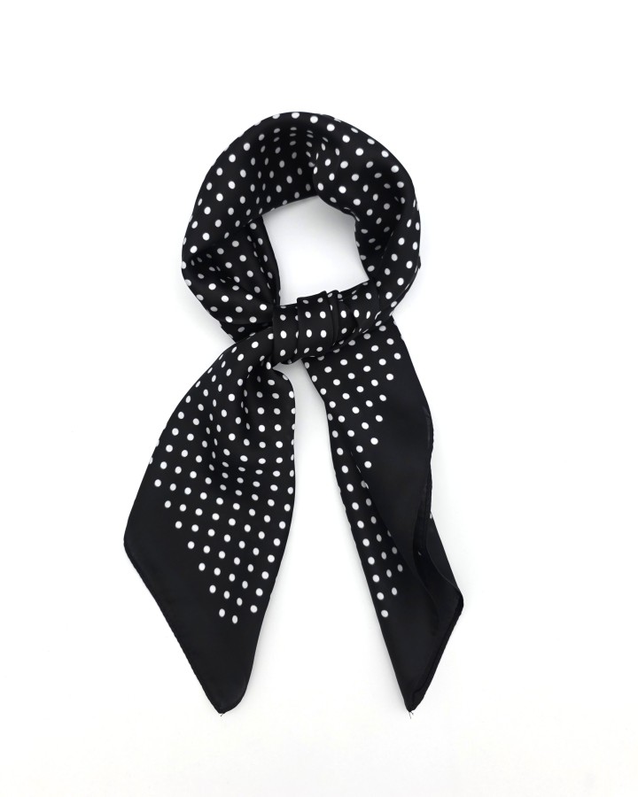 PAÑUELO CUADRADO TOPOS