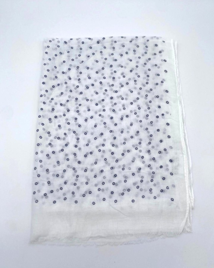 PAÑUELO ESTAMPADO MINI FLORES