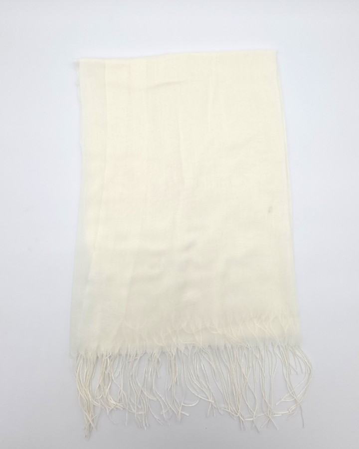 PAÑUELO LISO CON FLECOS