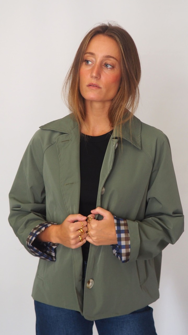 GABARDINA CORTA