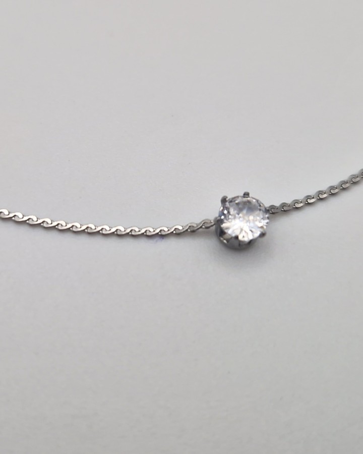 COLLAR CADENA FINA CON BRILLANTE - ACERO INOXIDABLE