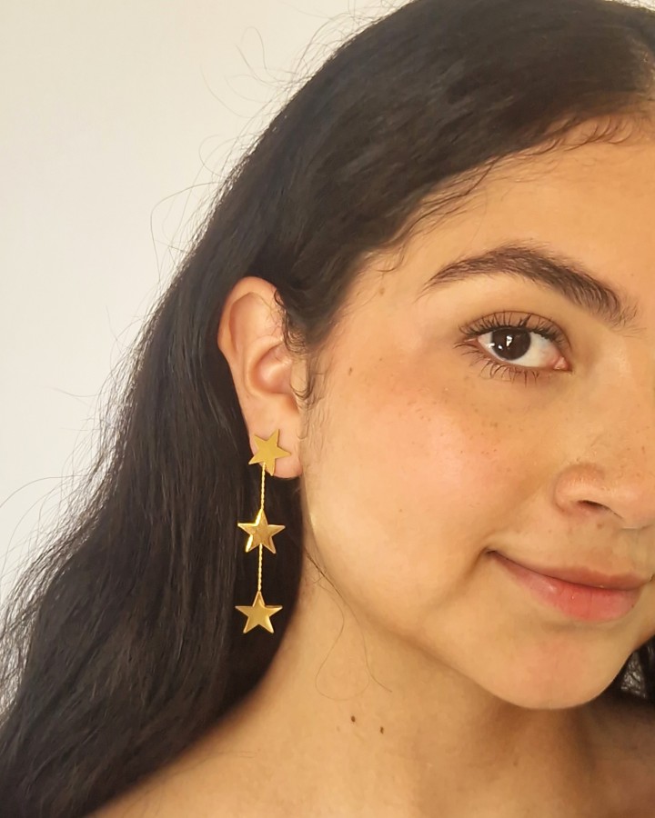 PENDIENTES LARGOS ESTRELLAS - ACERO INOXIDABLE